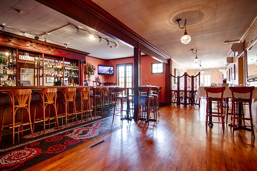 Bar